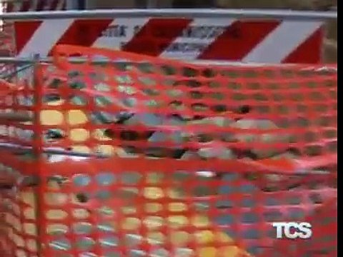 Via Punturo voragine causata dalla pioggia e dai lavori di Caltaqua (1)