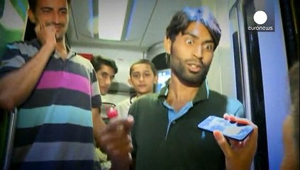 صدها مهاجر و پناهجو از مجارستان عازم اتریش و آلمان شدند؛ پلیس بوداپست ایستگاه قطار را بست