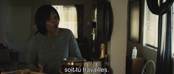 N. W. A. - Straight Outta Compton / Extrait "Discussion entre Dr. Dre et sa mère" VOST [Au cinéma le 16 septembre]
