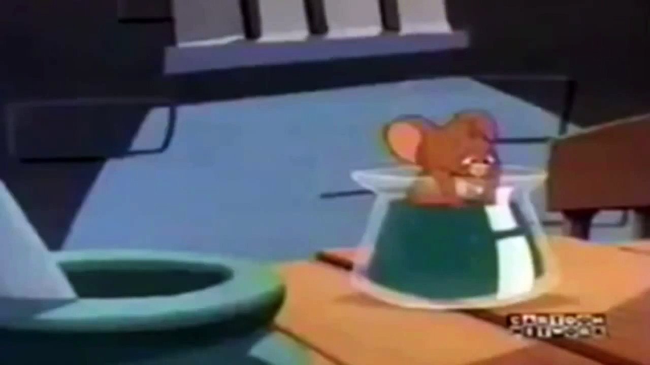 Tom and Jerry cartoon Kids Jerry Muscle Inflation.flv