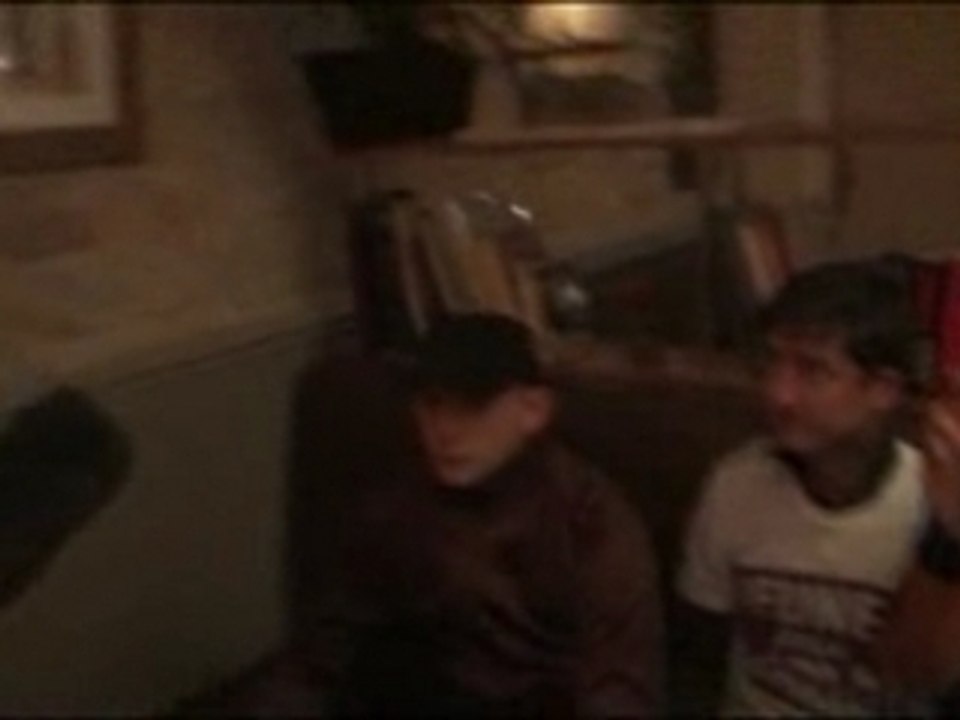 03 - Ca Sent Les Fans