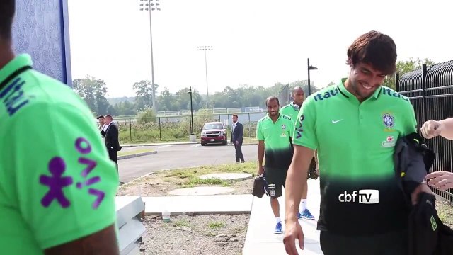 Seleção brasileira treina para amistosos contra Costa Rica e EUA