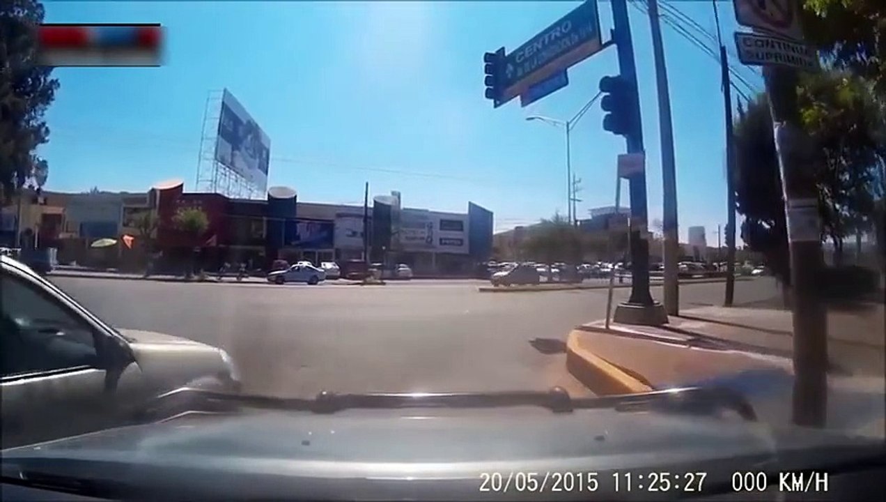 Road accidents - Road Rage & Car Crashes in America (USA) 2015 - Drive Car Fails Compilation 2015