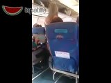 Mujer se sorprende por cobro de US$ 10 a venezolanos antes de bajar del avión en Aruba