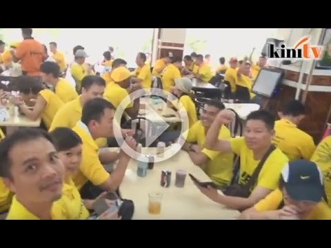 1.50pm - Restoran, kedai sekitar Dataran Merdeka laris