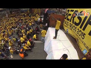 12.00pm - 'Najib, Rosmah tidur tak lena, malam tadi'