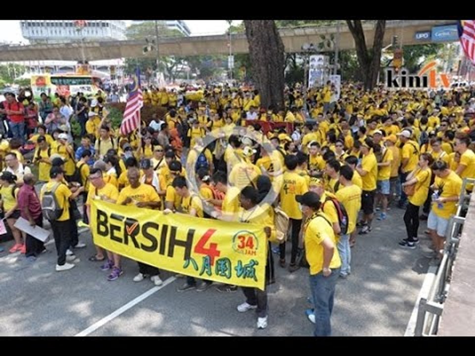 1.30pm - Masjid Jamek: BERSIH mula bergema