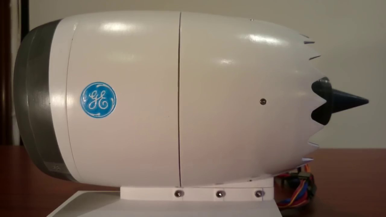 3D Printed B787 GE GEnx-1B  Jet Engine with Thrust Reverser