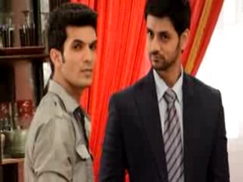 Shikar Pahucha Ranvir Aur RItika Ki Shaadi Mein - 1 September 2015 - Meri Aashiqui Tum Se Hi