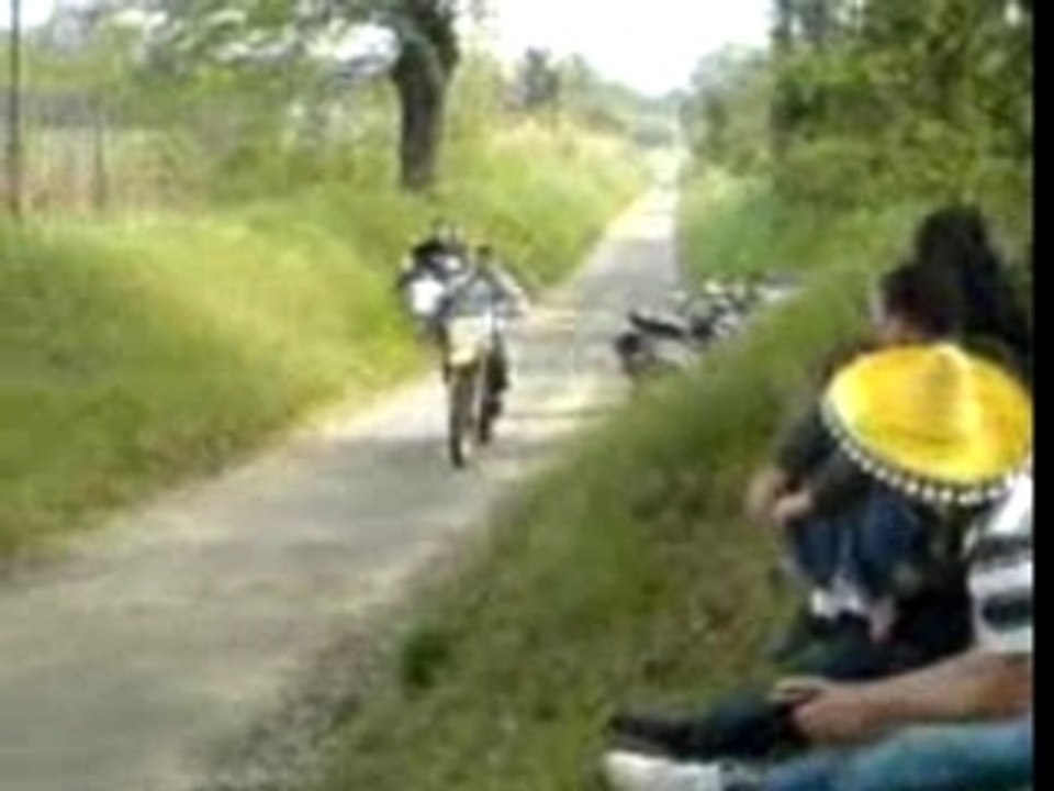 Vivi baffe adri cyrilla