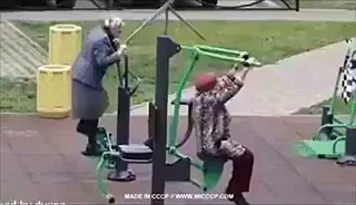 Thánh tập thể dục funny 40
