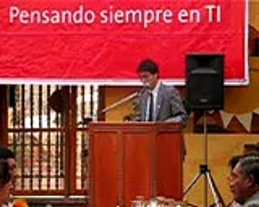 DIRECTOR DE DIRCETUR CUSCO OPORTUNIDADES DE NEGOCIO DENTRO DEL SISTEMA ECONOMICO GLOBAL