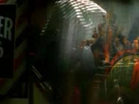 Snoop ft. Nate Dogg & Master P - Lay Low