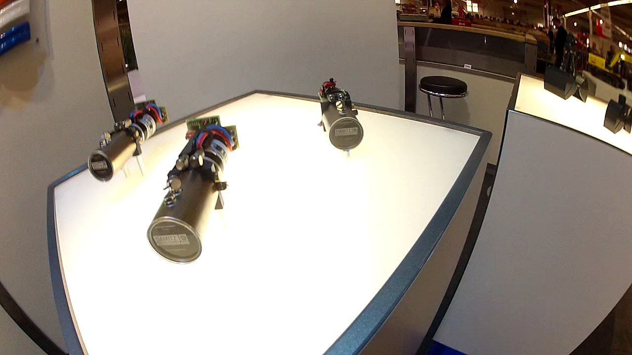 palfinger esser huge crane