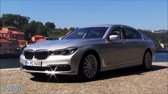 DESIGN Novo BMW 740Le Plug-in Hybrid 2.0 Turbo 326 cv 240 kmh 0-100 kmh 5,7 s 47,6 km/l @ 60 FPS