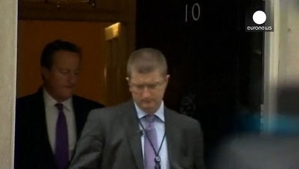 İngiltere AB referandumu sorusunu değiştiriyor