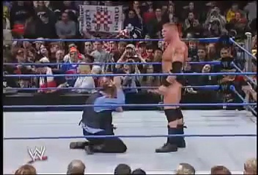 Brock Lesnar embarrasses Paul Heyman