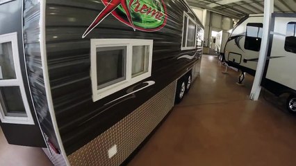 2016 Ice Castle "Lake of the Woods Extreme" 21' Fish House with Arctic Package!