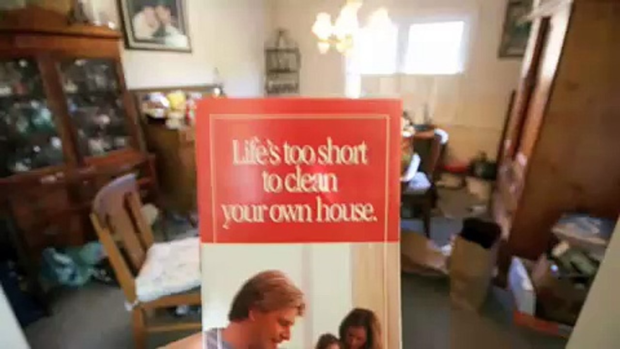 Time lapse video of cleaning the house