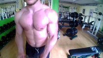 Preview: Pat trains - pumps up bices n chest in gym