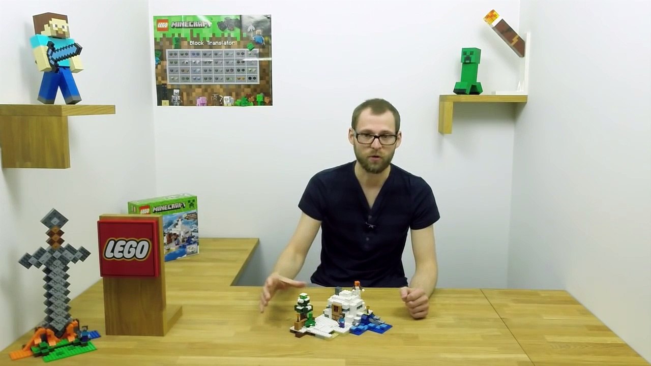 LEGO® Minecraft  - The Snow Hideout - 21120 Designer Video
