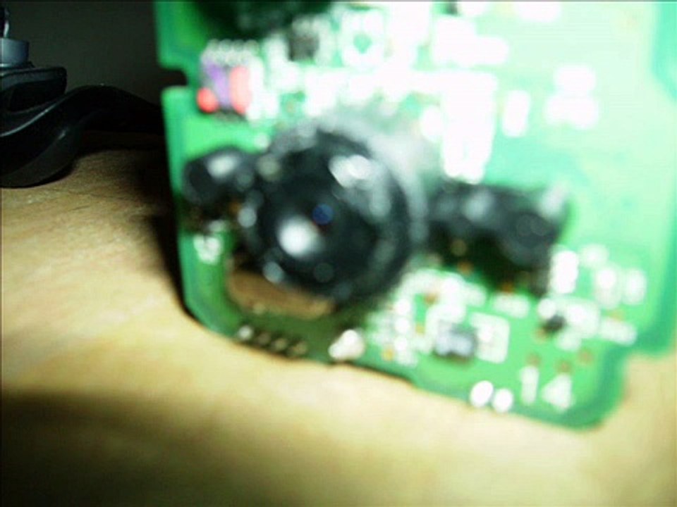 How To Focus A Logitech Quickcam 5000