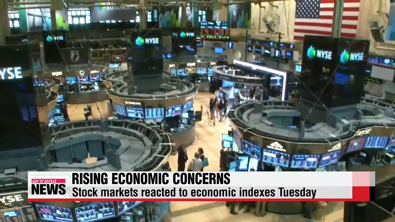 Slowing manufacturing, China risk threaten global economic growth