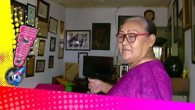 Putri Ismail Marzuki Jualan Es - Cumicam 02 Agustus 2015