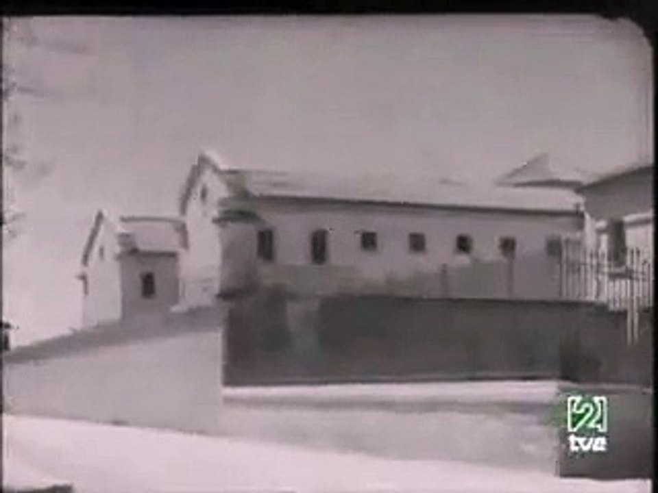 Primera  exhumacion de los restos de José Antonio Primo de Rivera