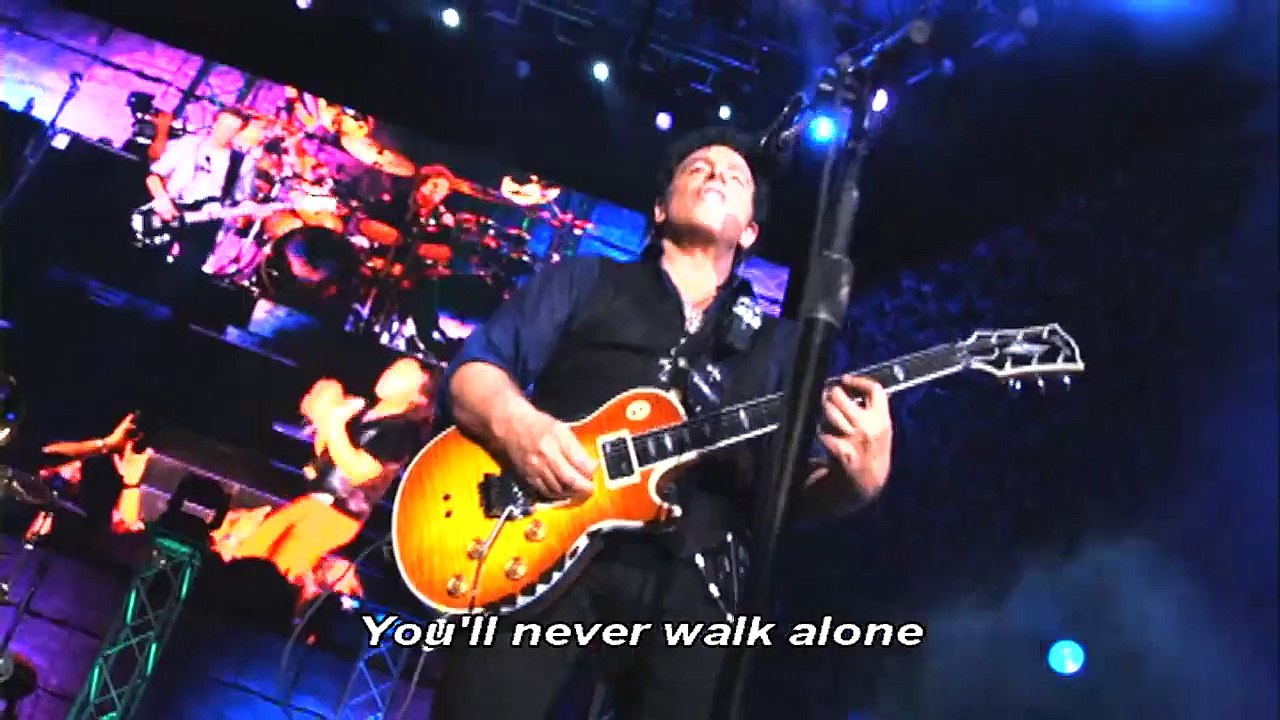 JOURNEY - SEPARATE WAYS (LIVE IN MANILA).mp4