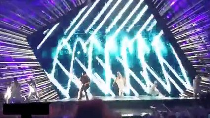 Justin Bieber Where Are Ü Now What Do You Mean  VMAs 2015