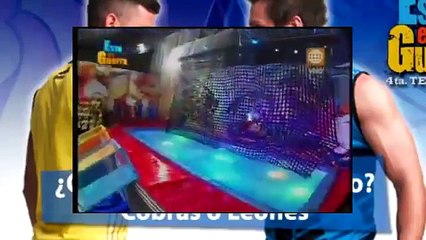 "Combate": Alejandra Baigorria llora y recibe apoyo de su padre