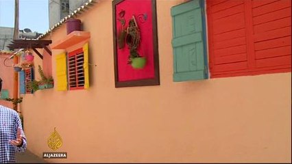 Gazans decorate their homes