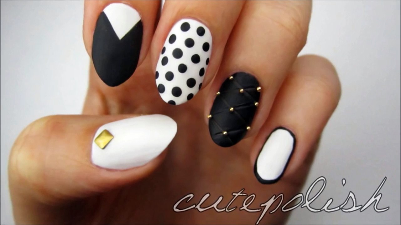 Mix & Match- Monochrome Nails