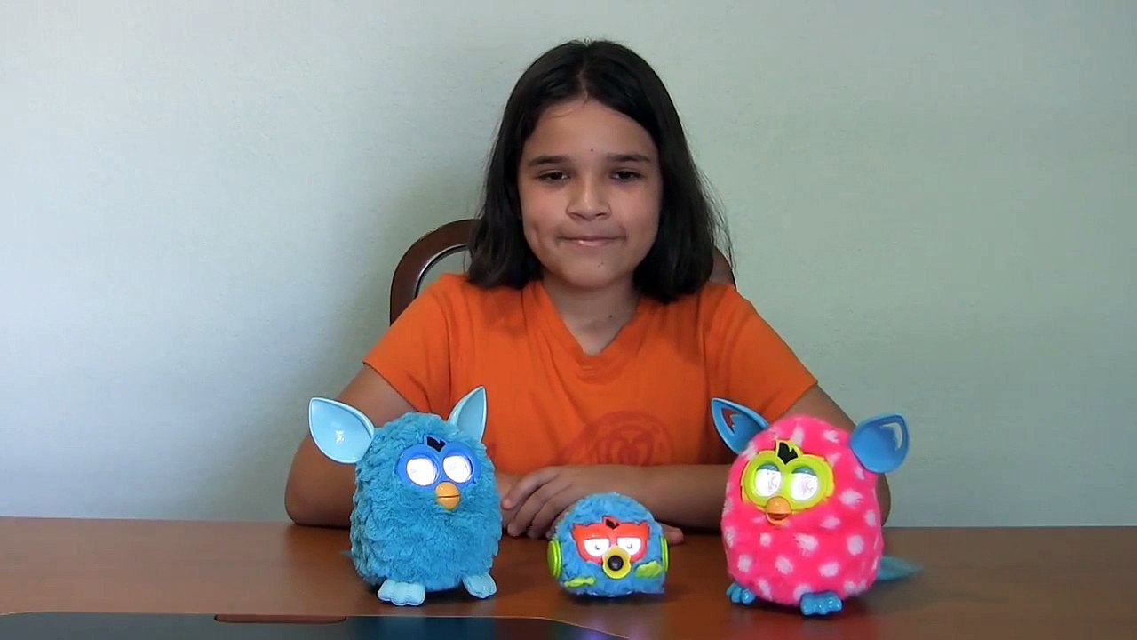 Furby Boom Sings with Furby and Furby Party Rocker