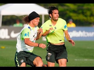 Acompanhe os bastidores e o treino da Seleção
