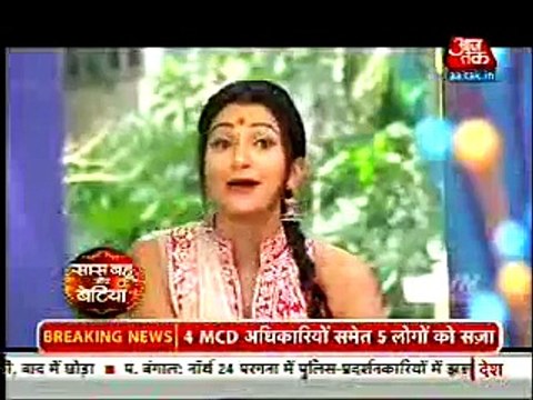 Raman Ne Ishita Ke Liye Banaye Parathe Jisse Ishita Hue Khush Lakin Sarika Ko Ho Rahi Hai Iss Baat Se Jalan - 2 September 2015 - Yeh Hai Mohabbatein