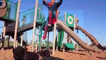 Batman vs Superman DEATh BATTLE! Real life superhero fight!