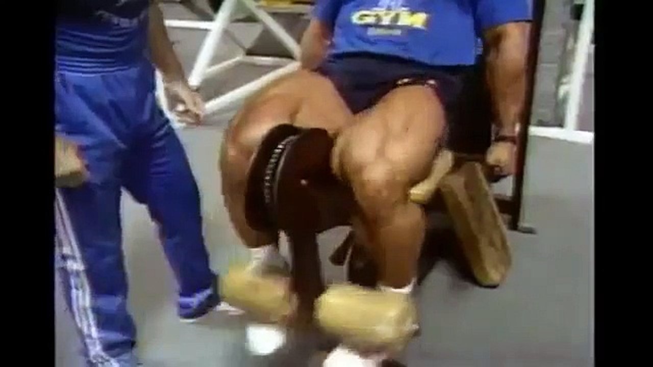 BODYBUILDING MOTIVATION   FIGHT THE PAIN