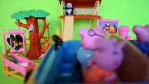 Pig George E Familia Peppa Visitando A Fazendinha De Animais!!! Em Portugues