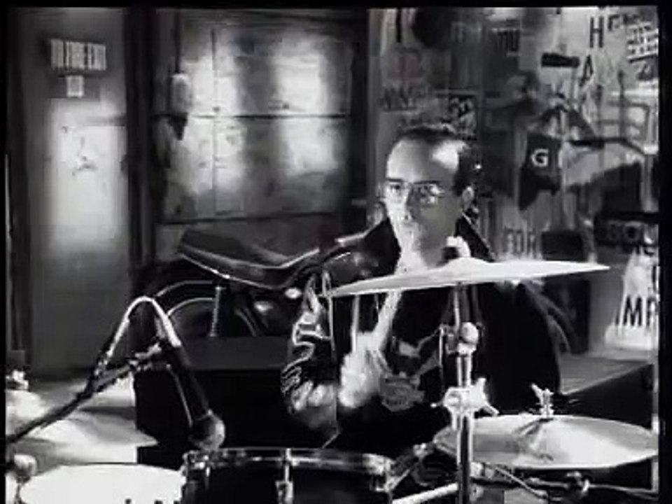 Aztec Camera - Somewhere In My Heart