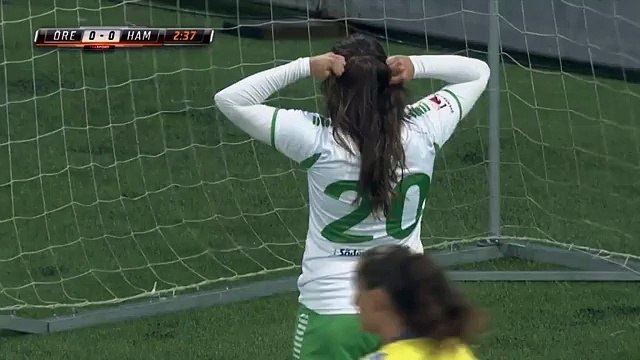 Le but contre son camp de Helen Eke