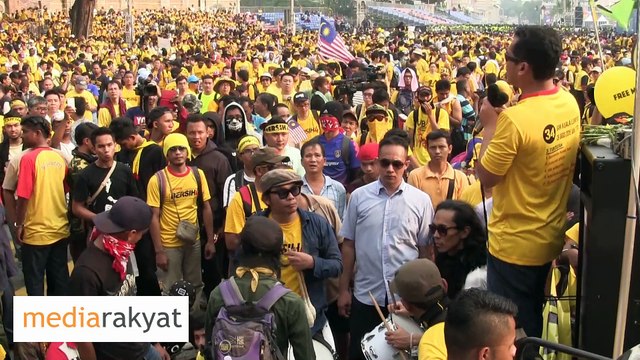 (Bersih 4) Nik Nazmi: Kita Tidak Takut Dengan Kerajaan, Tetapi Kerajaan Takut Dengan Rakyat