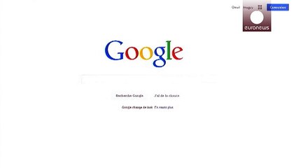 Google logosunu değiştirdi