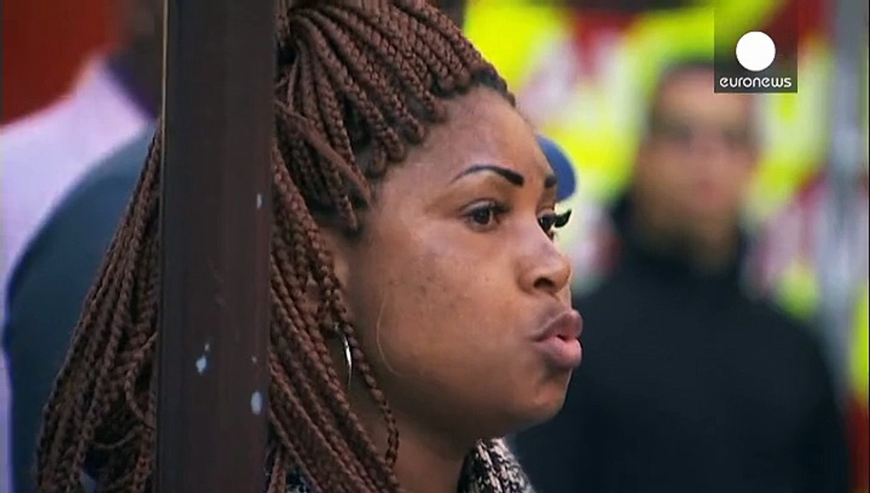 Francia: una persona fermata per incendio assassino nel cuore di Parigi