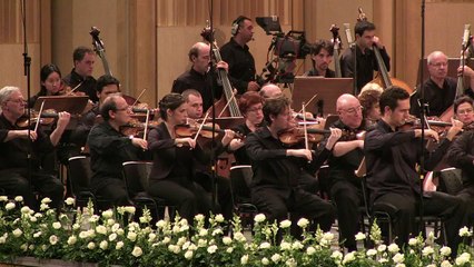 Le maestro Zubin Mehta "pleure" sur le sort des réfugiés
