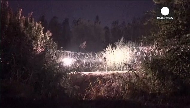 Flüchtlinge versuchen weiterhin Weg über ungarische Grenze