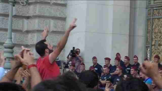 Nuevas protestas de refugiados en la estación de Budapest