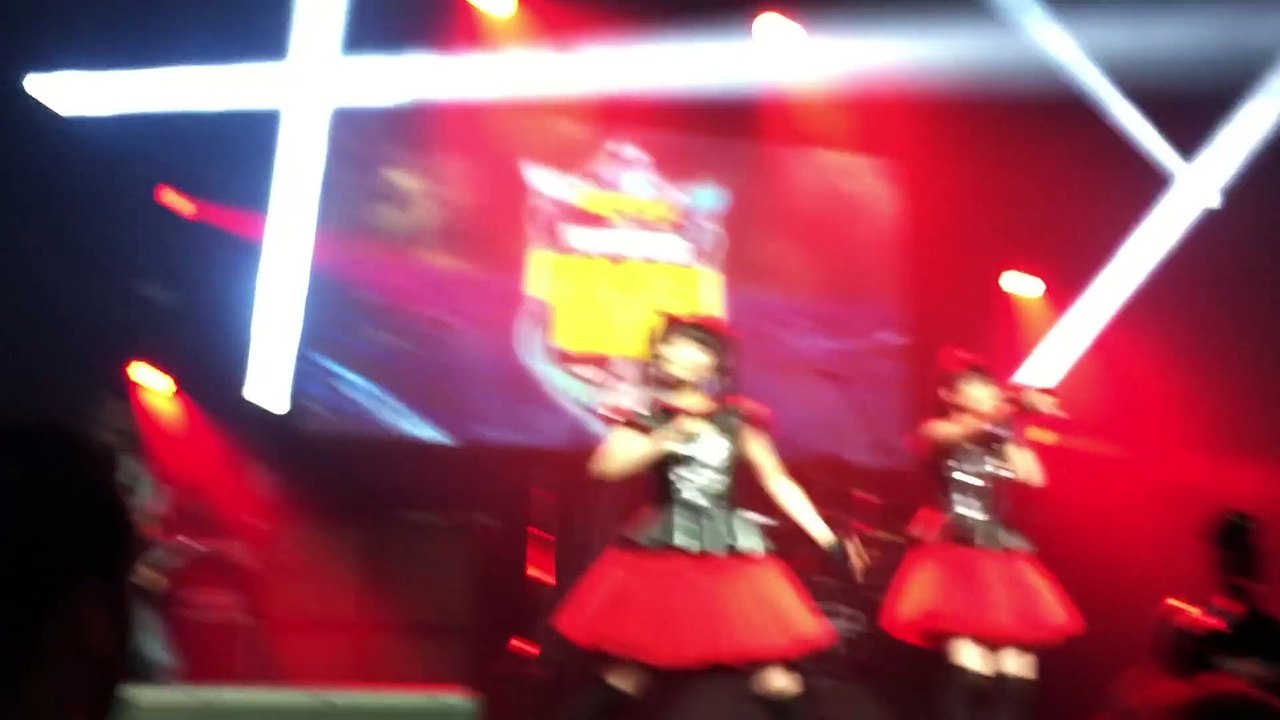 BABYMETAL with Dragonforce - Road of Resistance - Remastered Audio - Golden Gods 60fps