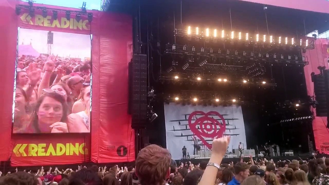 All Time Low - Weightless LIVE